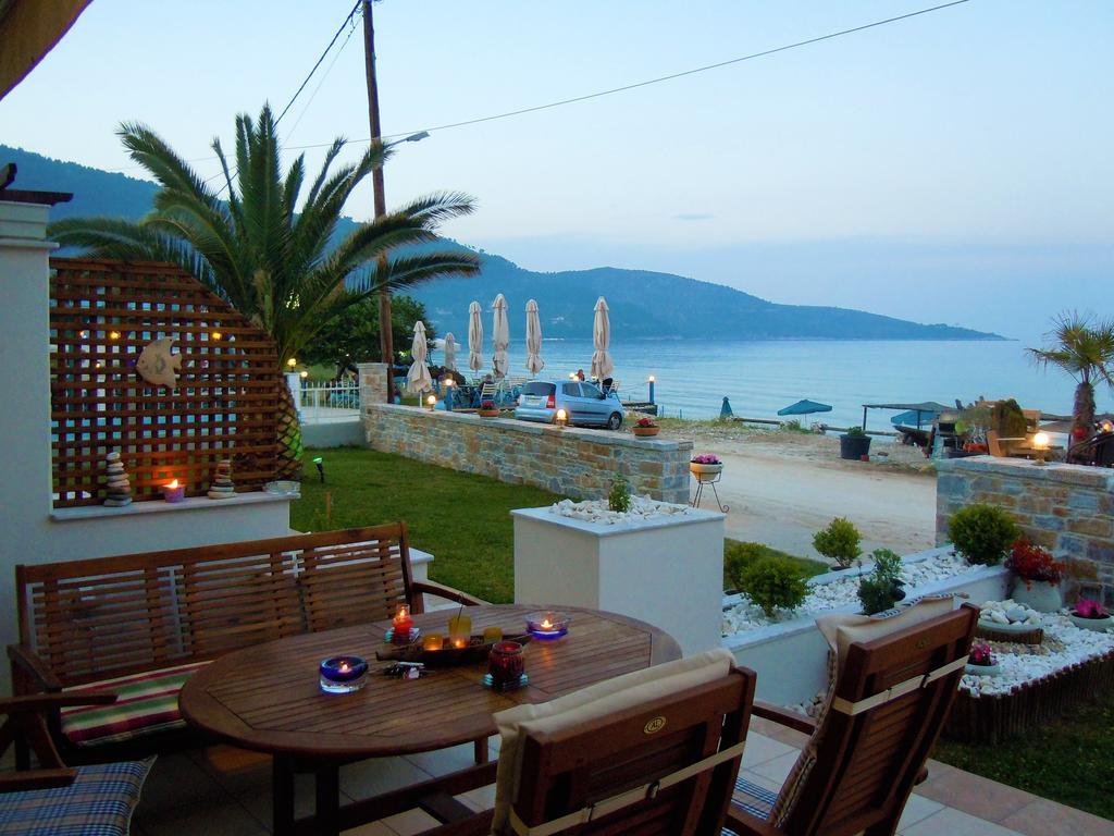 Endless Blue Sea * Skala Potamia (Thasos)